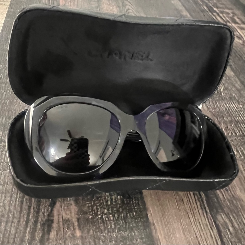 Authentic Chanel Designer Sunglasses with Case